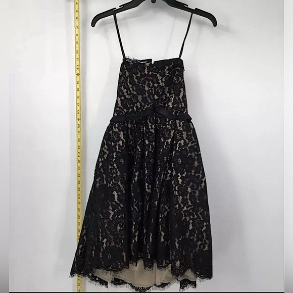 Neiman Marcus Black Dress Sz 10 Pre-owned In Great Shape - Picture 4 of 7